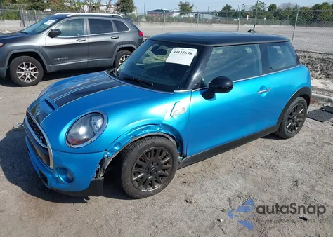 2016 Mini Hardtop Cooper S z USA, uszkodzony, nr VIN WMWXP7C56G3B92947